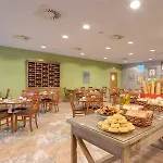 Ramada By Wyndham Valencia Hotel Almussafes