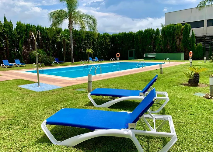 Ramada By Wyndham Valencia Hotel 3*