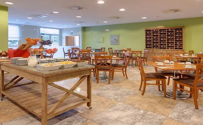 Ramada By Wyndham Valencia