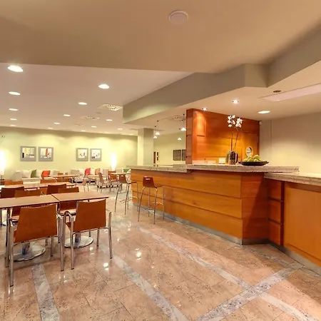 Ramada By Wyndham Valencia Almussafes