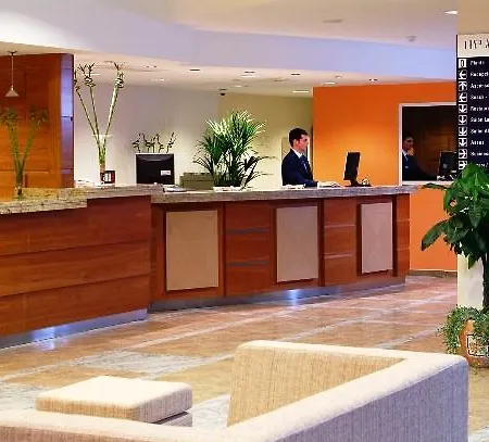 Ramada By Wyndham Valencia Almussafes