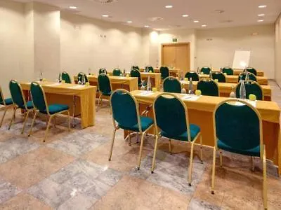 Ramada By Wyndham Valencia 3* Almussafes