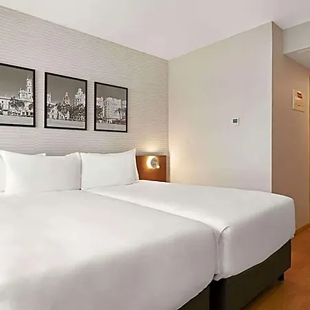 Ramada By Wyndham Valencia 3* Almussafes