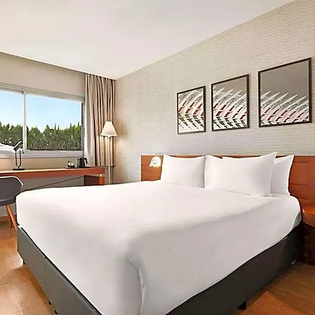 Hotel Ramada By Wyndham Valencia Almussafes