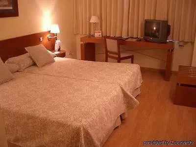 Ramada By Wyndham Valencia Almussafes