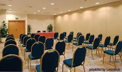 Ramada By Wyndham Valencia 3*