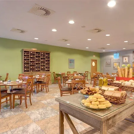 Ramada By Wyndham Valencia Hotel Almussafes