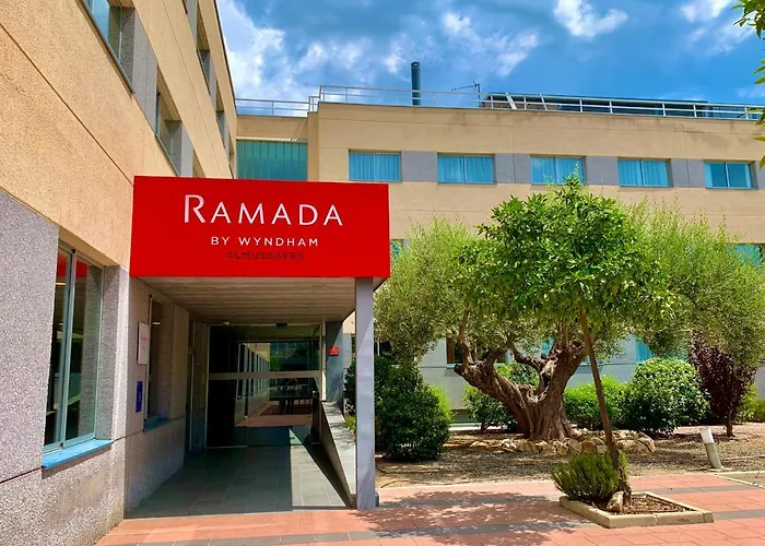 Ramada By Wyndham Valencia Almussafes