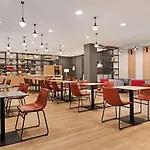Ramada By Wyndham Valencia Almussafes