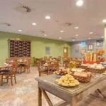 Ramada By Wyndham Valencia Hotel Almussafes