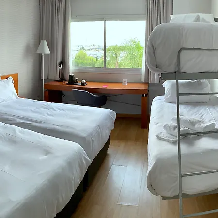 Hotel Ramada By Wyndham Valencia