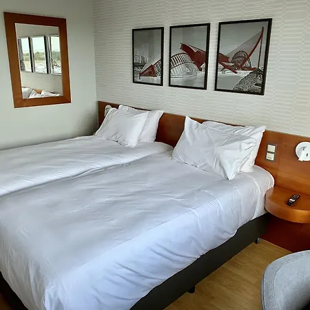 Hotell Ramada By Wyndham Valencia Almussafes