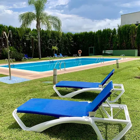 Ramada By Wyndham Valencia Hotel 3*
