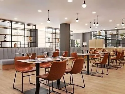 Hotell Ramada By Wyndham Valencia