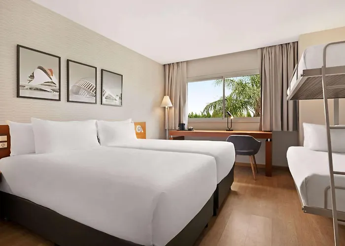 Ramada By Wyndham Valencia Almussafes