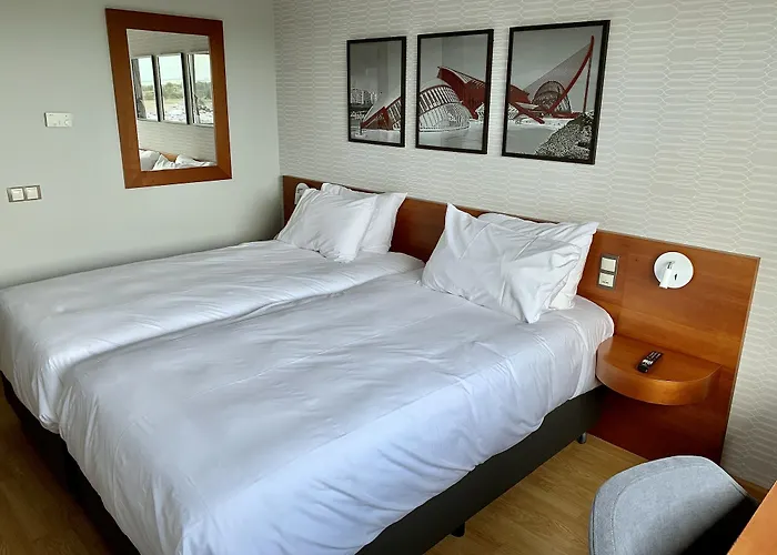 Hotel Ramada By Wyndham Valencia Almussafes