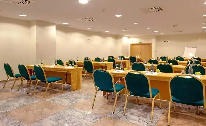 Ramada By Wyndham Valencia 3* Almussafes